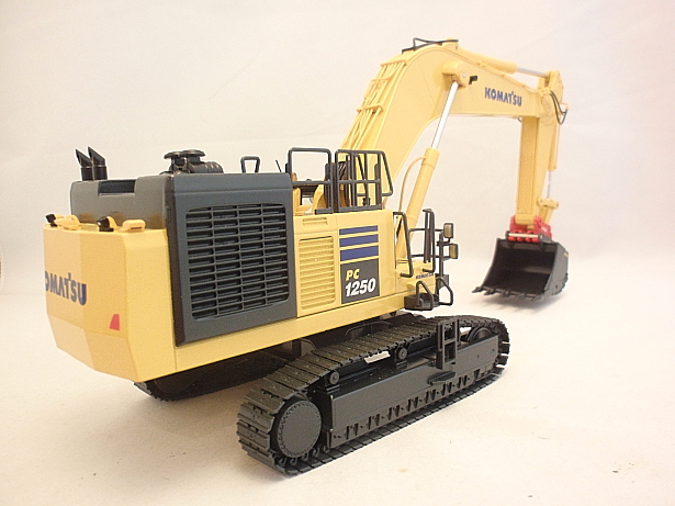 画像: NZG No.9992 KOMATSU PC1250-11 （Lehnhoff Quick Coupler仕様）