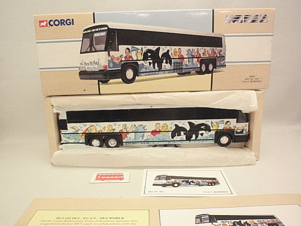 画像: CORGI　MCI 102 DL3- P.C.S.T. SEAWORLD