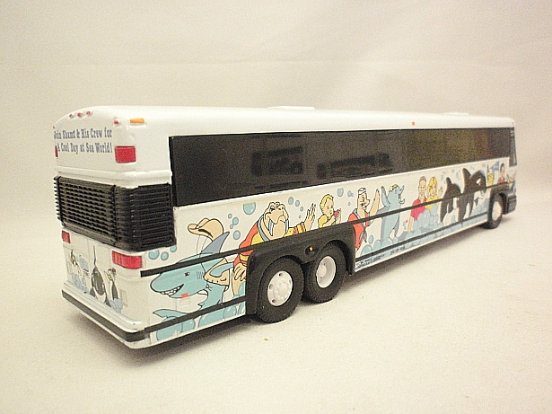 画像: CORGI　MCI 102 DL3- P.C.S.T. SEAWORLD