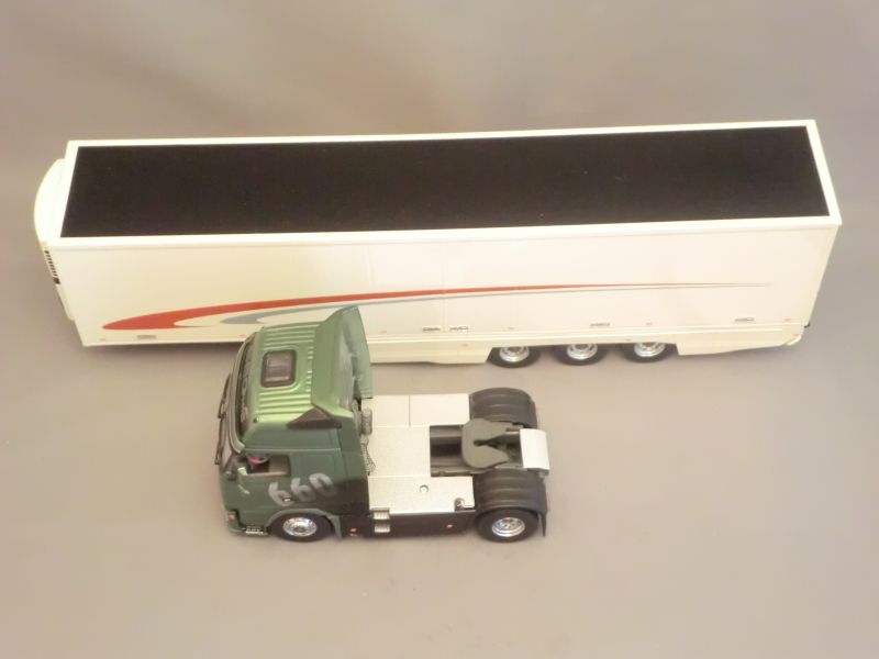 画像: MOTORART  VOLVO FH12 TRACTOR ＋COOL SEMI TRAILER