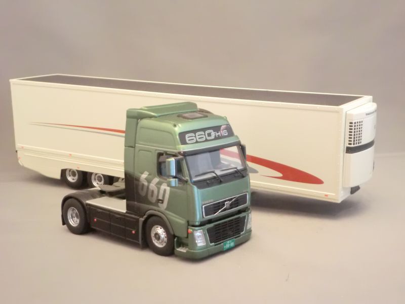 画像: MOTORART  VOLVO FH12 TRACTOR ＋COOL SEMI TRAILER