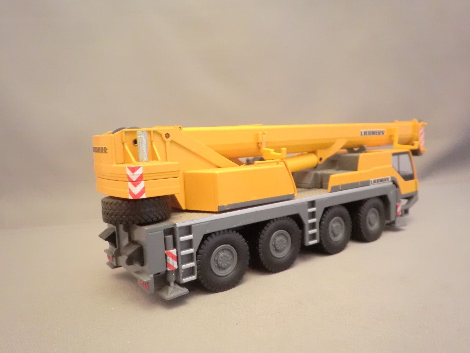 画像: Conrad  No.2094 LIEBHERR LTM 1060/2