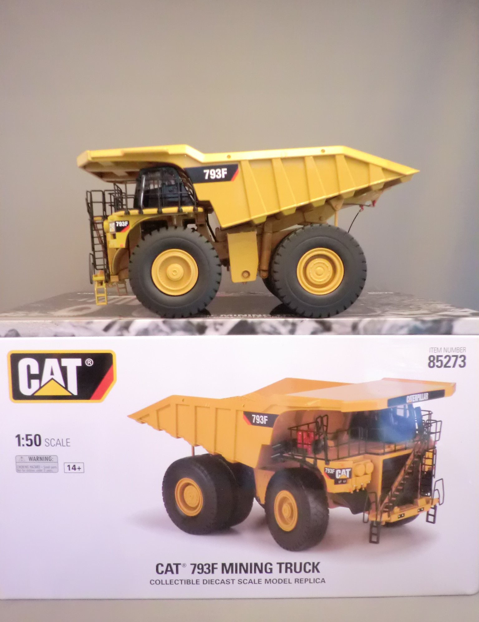 画像: DIECAST MASTERS No.85273 CAT 793F MINING TRUCK